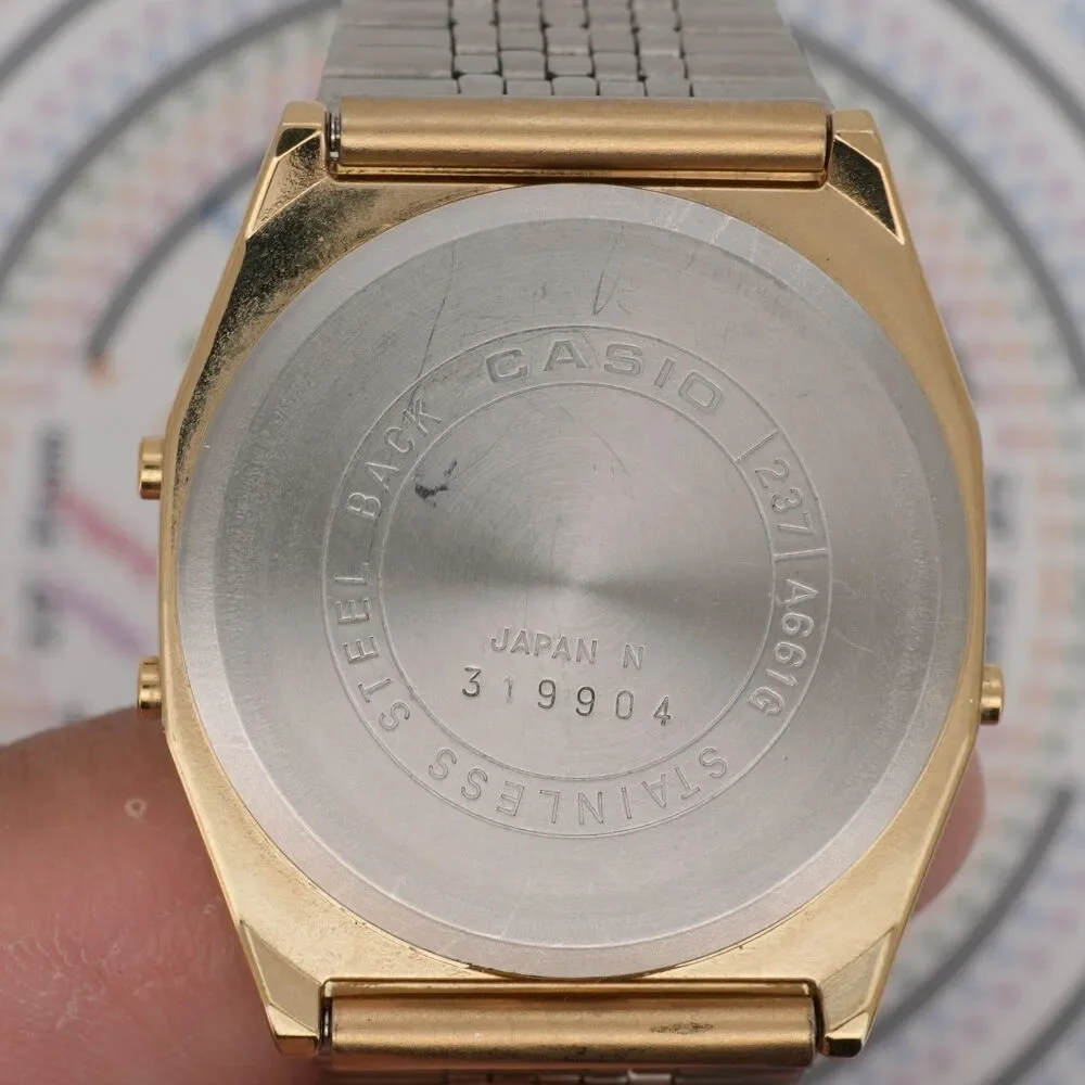 Vintage Casio 1980s A661G Slim Gold Digital Watch Module 237 Alarm Chronograph